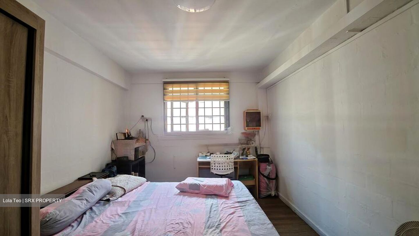Blk 97 Crescent View (Queenstown), HDB 3 Rooms #469699051